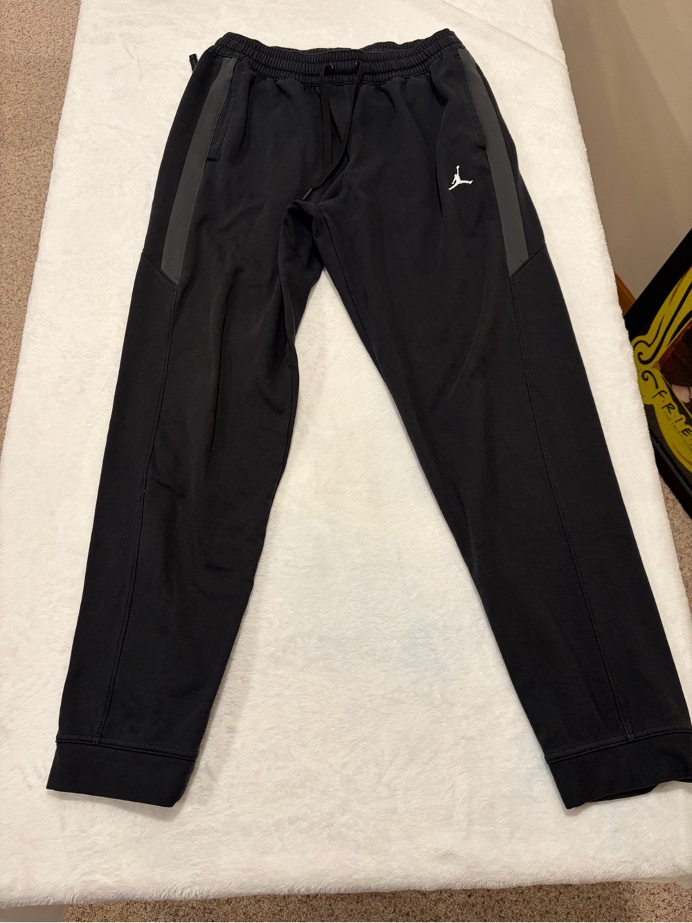 Nike Air Jordan Therma-FIT Fleece Joggers - Size Large